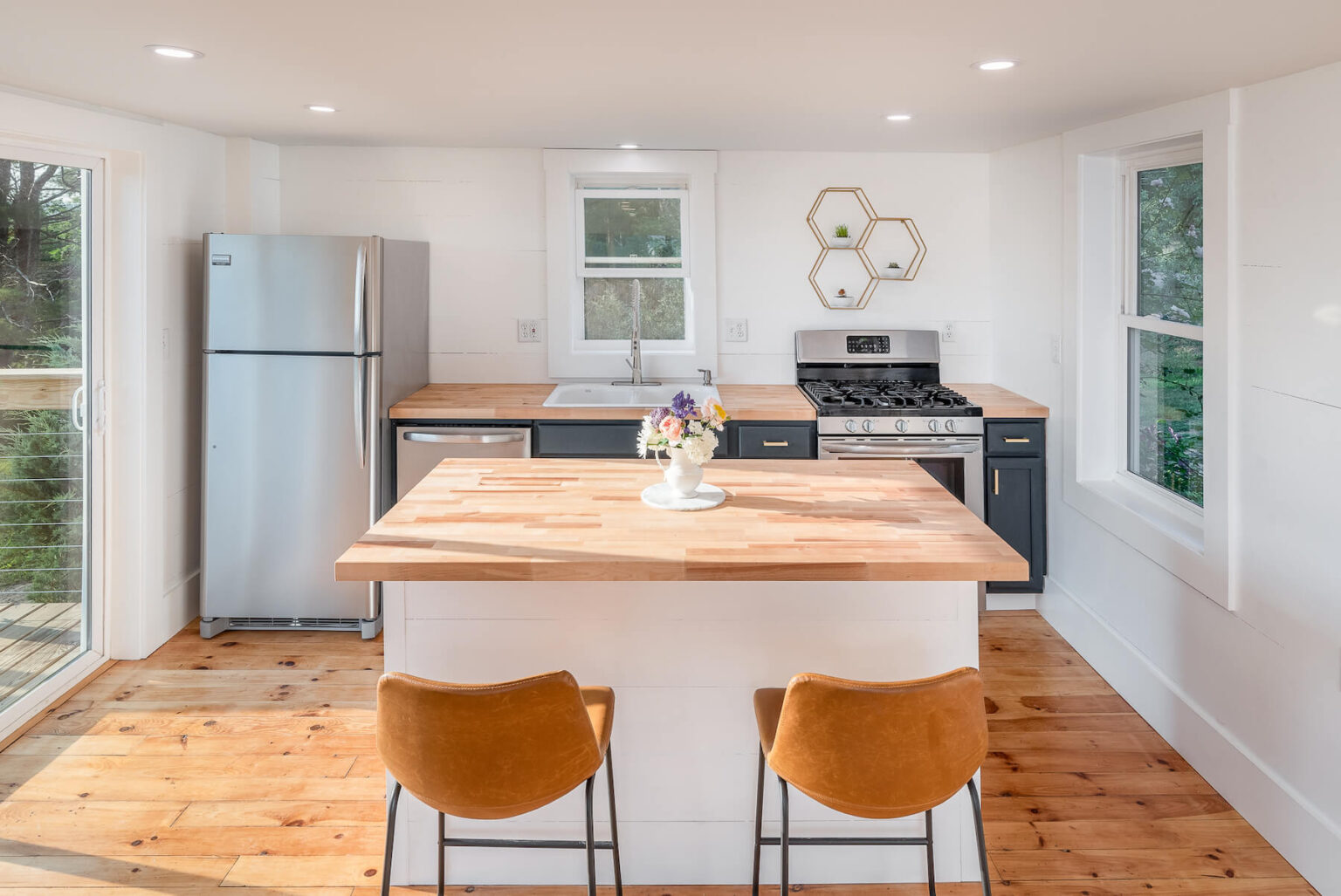 Home Lone Pine Real Estate